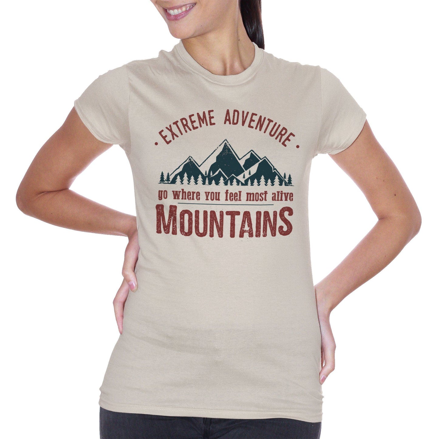 Gray T-Shirt Extreme Adventure Go Where You Feel Most Alive Mountains Camp Camping Nature Freedom | Vai Dove Ti Senti Più Vivo La Montagna - DIVERTENTE CucShop